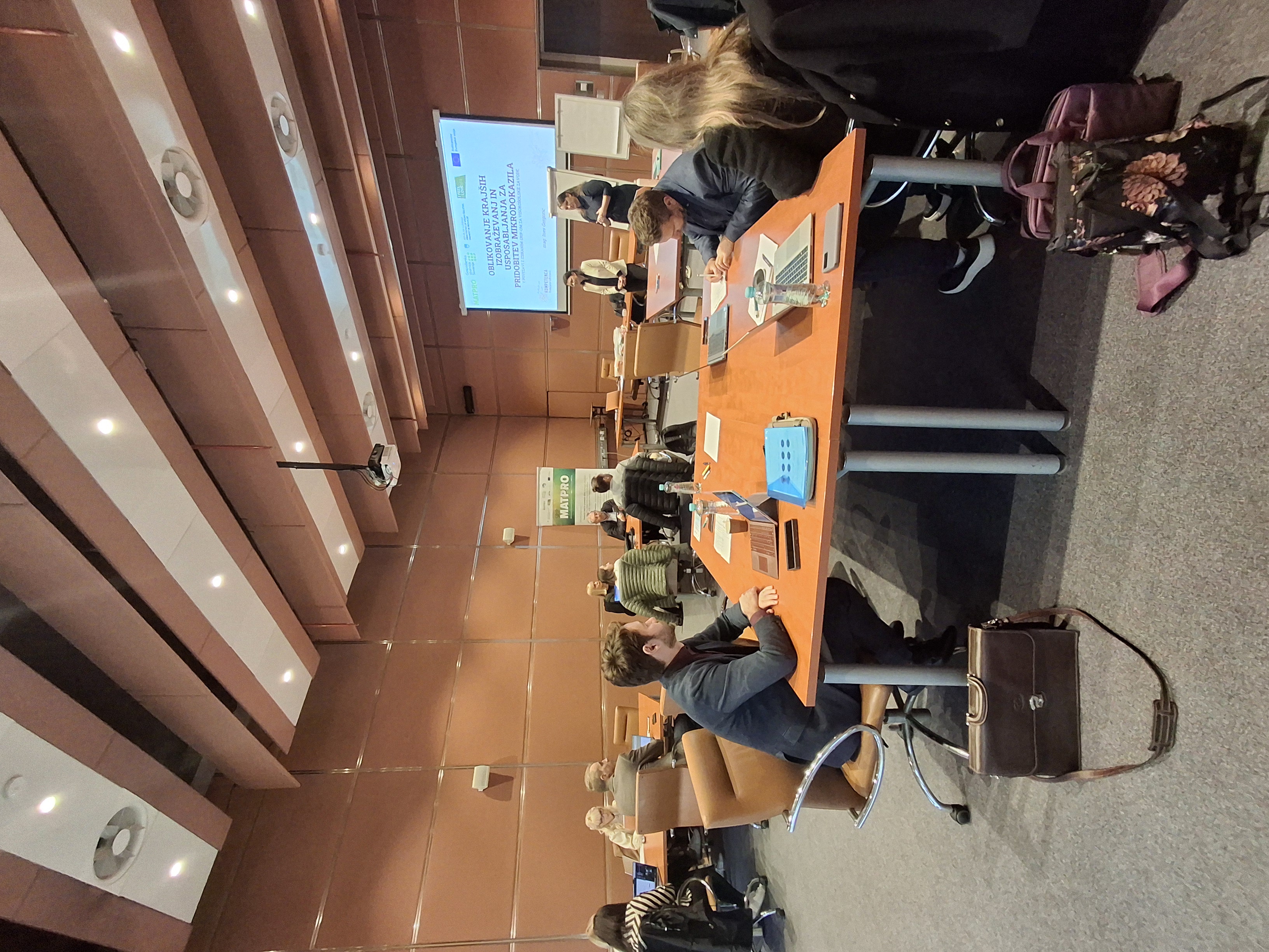 Arhiv: Delavnica za oblikovanje programov za mikrodokazila, povezana s fokusnimi področji SRIP-a MATPRO